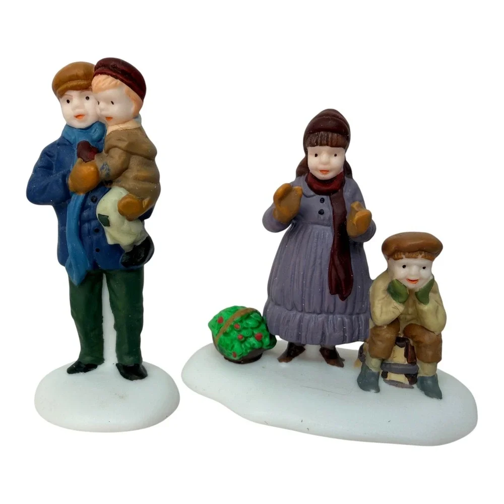 Dept 56 Heritage Village The Old Puppeteer Porcelain Multicolor 3pc Puppet Show
